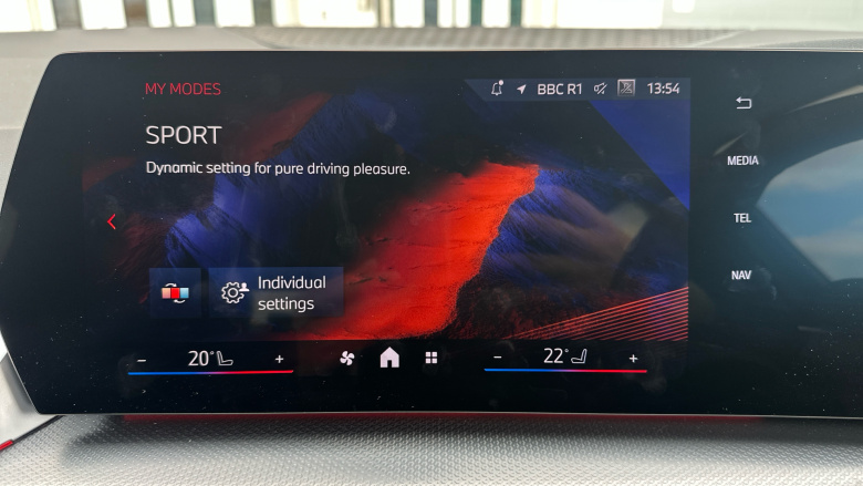 BMW 2 Series 225e xDrive M Sport 5dr DCT Hatchback